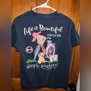Simply southern short sleeve tshirt size M